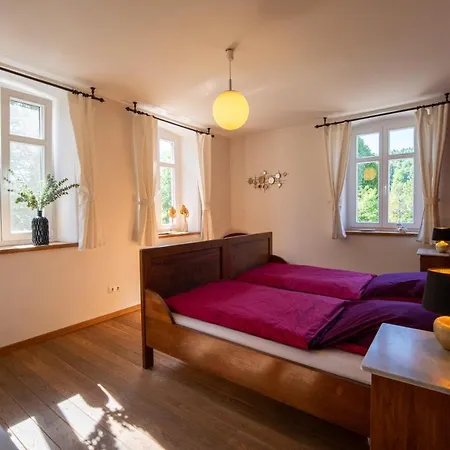 Semesterbostad Glaadter Huette Junkerath